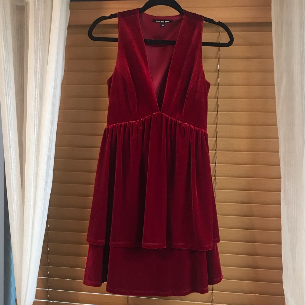 NWOT Velvet Gianni Bini Dress
